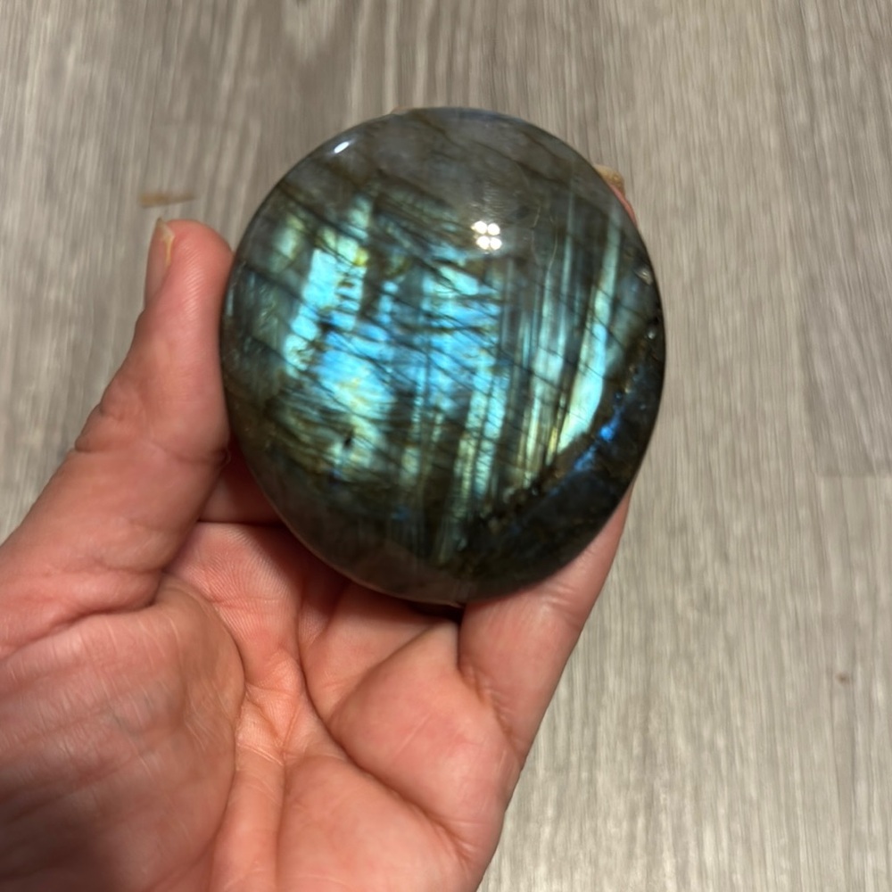 Labradorite Palm Stone beautiful flash